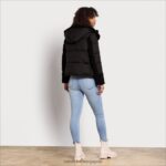 jp Sam Edelman 女性 フード付きショートフグ 黒 4NFV0P1161 衣服 - Image 4