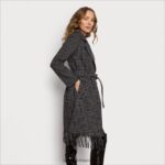 jp Sam Edelman 女性 ベルト付きラップフリンジコート 黒、白 4NFV0P1237 衣服 - Image 3