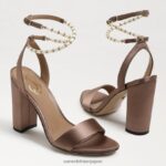 jp Sam Edelman 女性 ヤネリ ブロックヒールサンダル トフィーサテン 4NFV0P856 履物 - Image 7