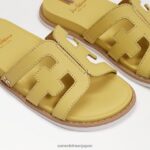 jp Sam Edelman 子供たち ヴァレリ スライドサンダル バターイエローの革 4NFV0P1048 履物 - Image 7